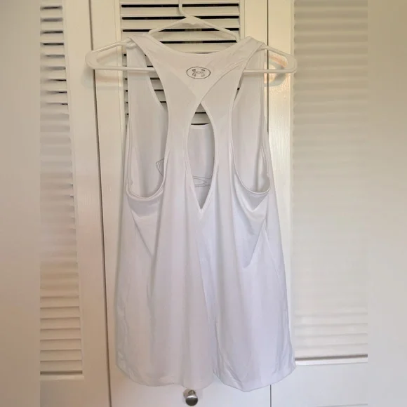 UA Heat Gear women’s Tank - Picture 3 of 3